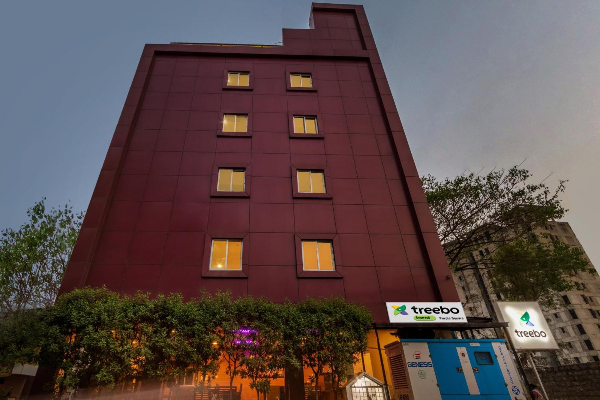 Treebo Purple Square Hotell Hyderabad Exteriör bild